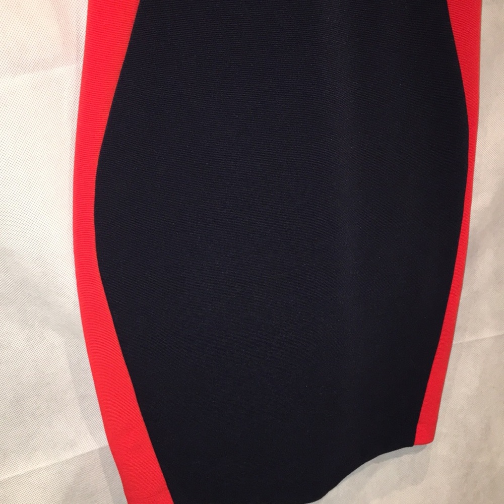 Joseph Ribkoff Black Textured Sheath Dress With Red Accents | Size 6 - Picture 3 of 7